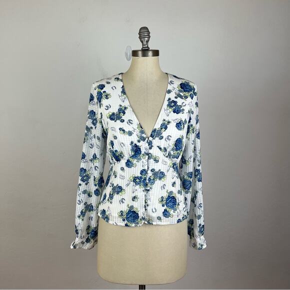 ModCloth Rodeo Rose Button-Up Top - Picture 1 of 7